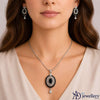 Royale Oval Pendant